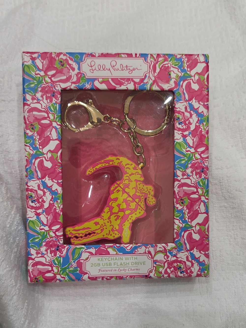 NWT Lilly Pulitzer Keychain With 2gb USB Flash Drive